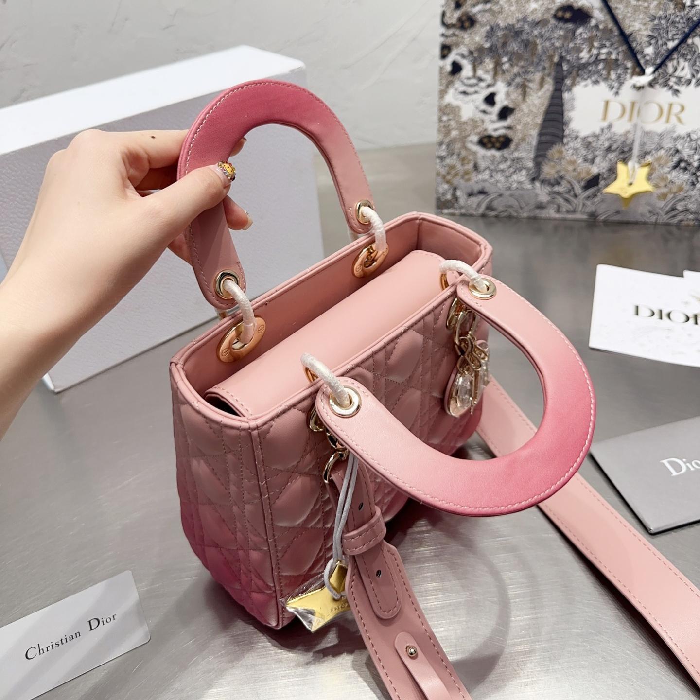New Collection Bags For Woman
