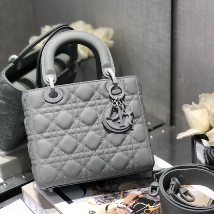 New Collection Bags For Woman
